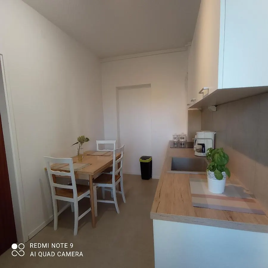 Apartment Monas I Pjescana Uvala