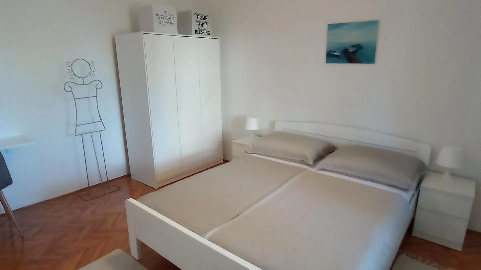 Apartment Monas I Pjescana Uvala