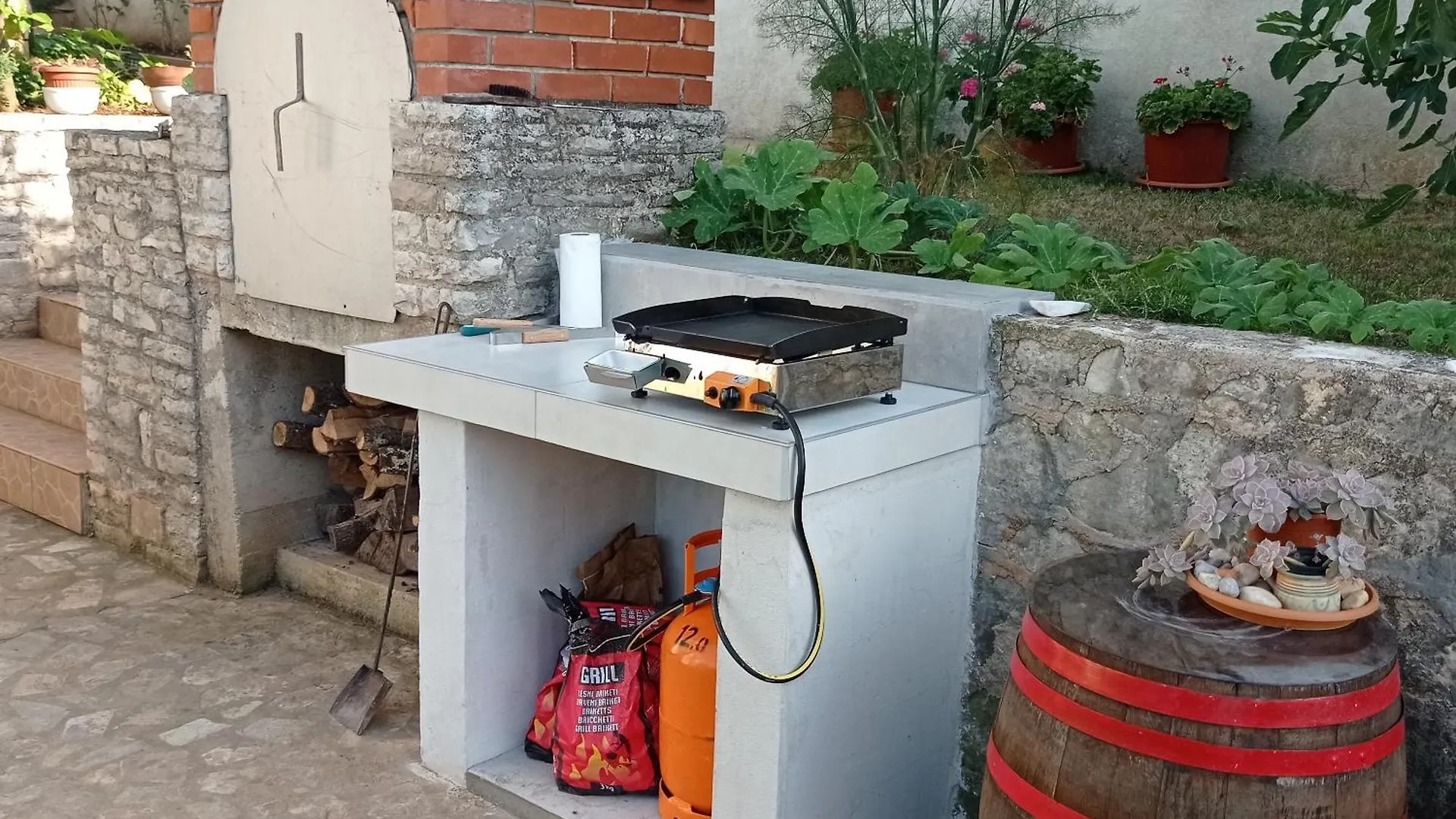 Apartment Monas I Pjescana Uvala Croatia